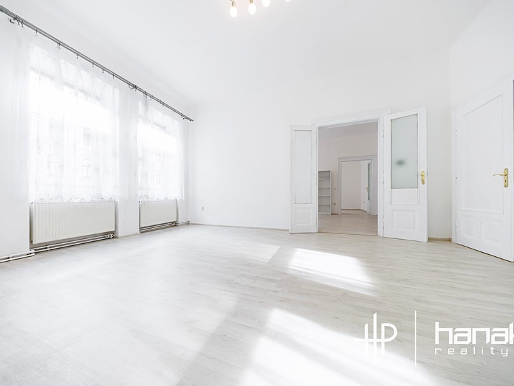 Prodej bytu 3+1 116 m² - foto 1
