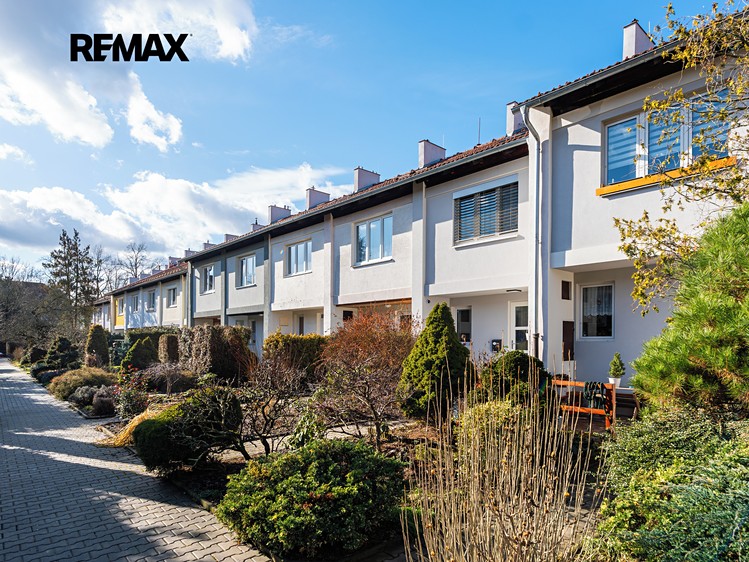 Prodej bytu 3+1 75 m² - foto 1