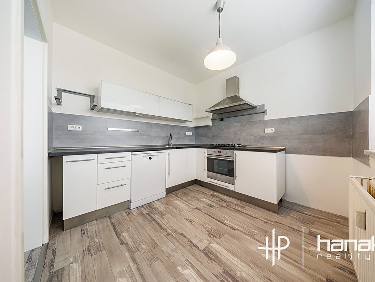 Prodej bytu 4+1 75 m² - foto 4