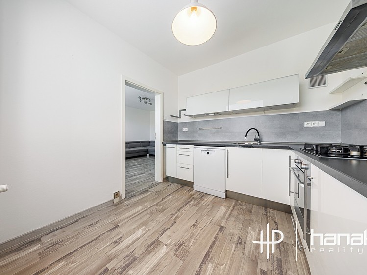 Prodej bytu 4+1 75 m² - foto 5