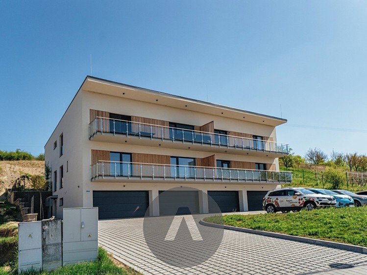 Prodej bytu 4+kk 118 m² - foto 1