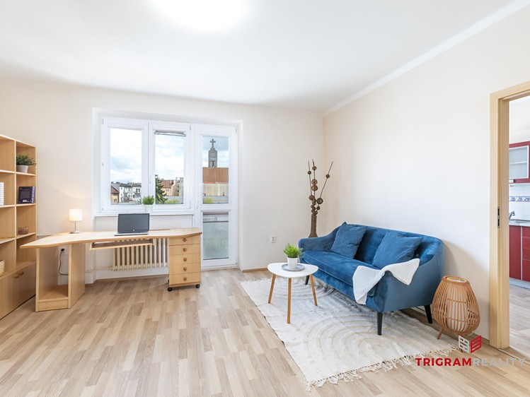 Prodej bytu 2+1 57 m² - foto 1