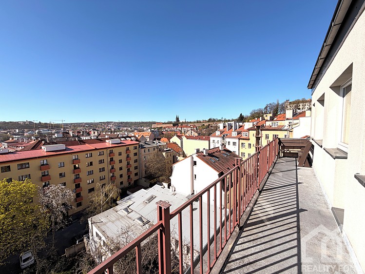 Prodej bytu 3+kk 81 m² - foto 1
