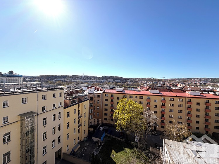 Prodej bytu 3+kk 81 m² - foto 4