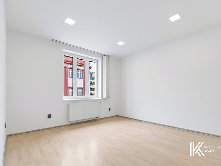 Prodej bytu 2+1 70 m² (Jednopodlažní) - foto 8