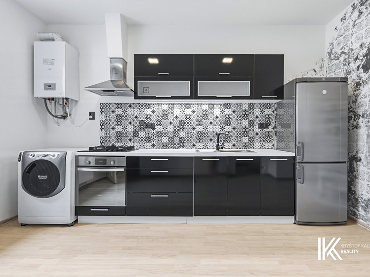 Prodej bytu 2+1 70 m² (Jednopodlažní) - foto 4