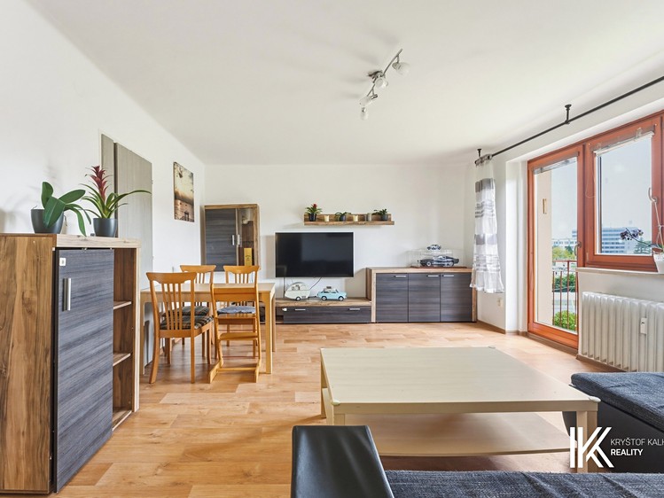 Prodej bytu 3+1 71 m² (Jednopodlažní) - foto 4