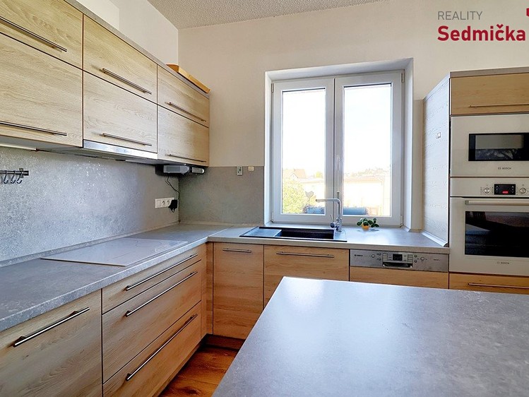 Prodej bytu 3+1 159 m² (Mezonet) - foto 5