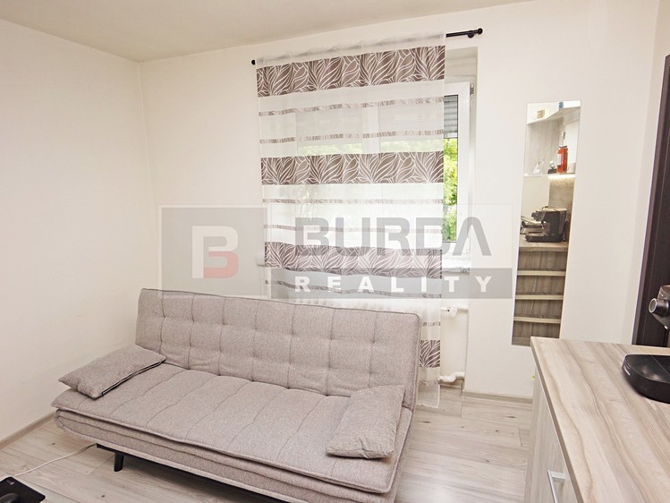 Prodej bytu 2+kk 30 m² - foto 8