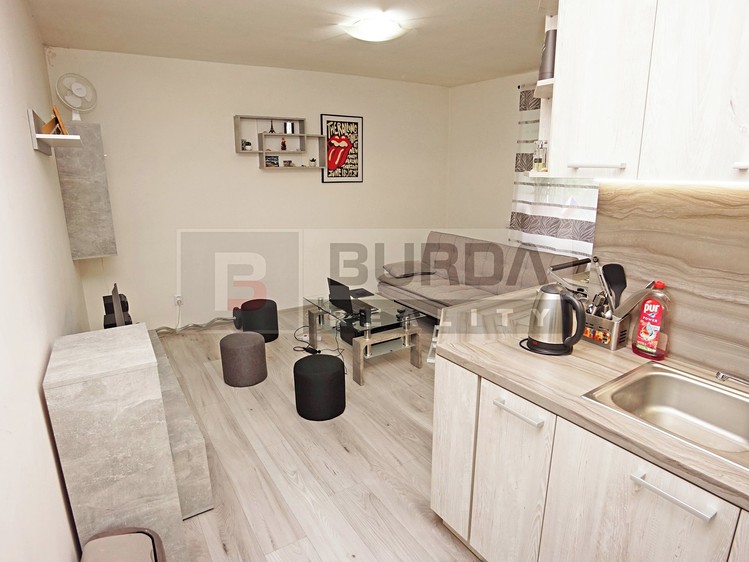 Prodej bytu 2+kk 30 m² - foto 5