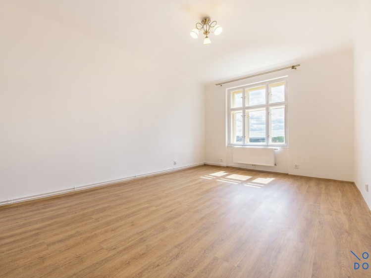 Pronájem bytu 3+1 100 m² (Jednopodlažní) - foto 7