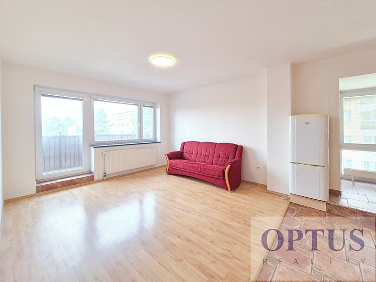 Pronájem bytu 2+kk 56 m² (Jednopodlažní) - foto 1