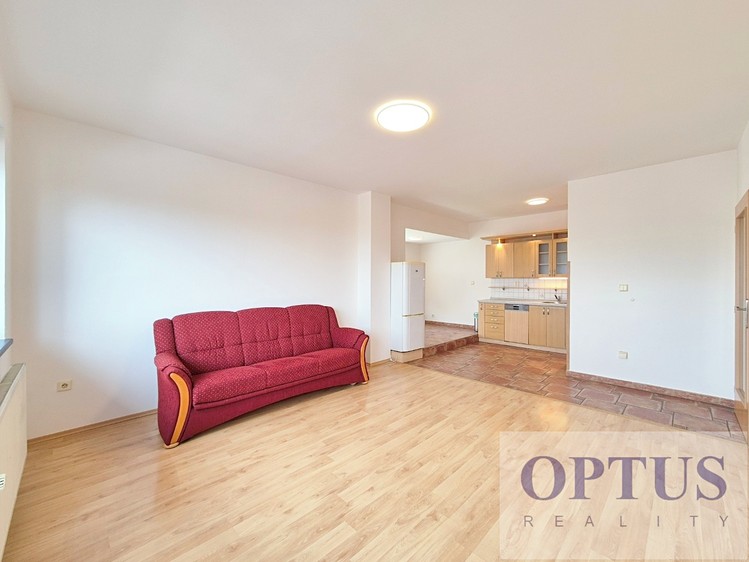 Pronájem bytu 2+kk 56 m² (Jednopodlažní) - foto 3