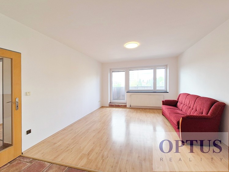 Pronájem bytu 2+kk 56 m² (Jednopodlažní) - foto 2