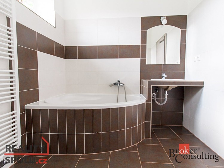 Pronájem bytu 2+kk 53 m² - foto 8