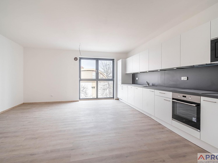 Pronájem bytu 3+kk 82 m² (Jednopodlažní) - foto 8