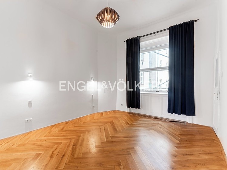 Pronájem bytu 3+kk 106 m² - foto 4