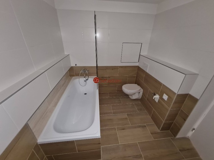 Pronájem bytu 2+1 47 m² - foto 5