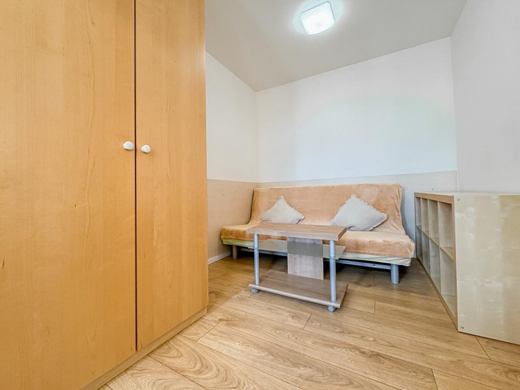 Pronájem bytu 1+kk 22 m² - foto 4