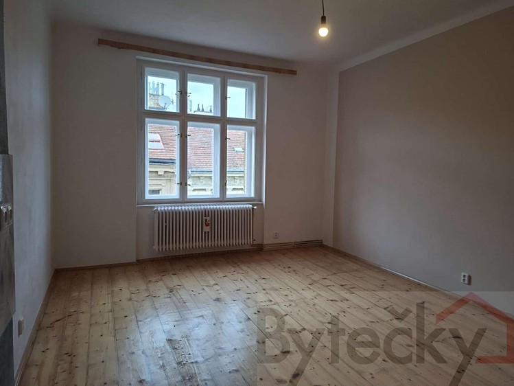 Pronájem bytu 3+kk 90 m² - foto 3
