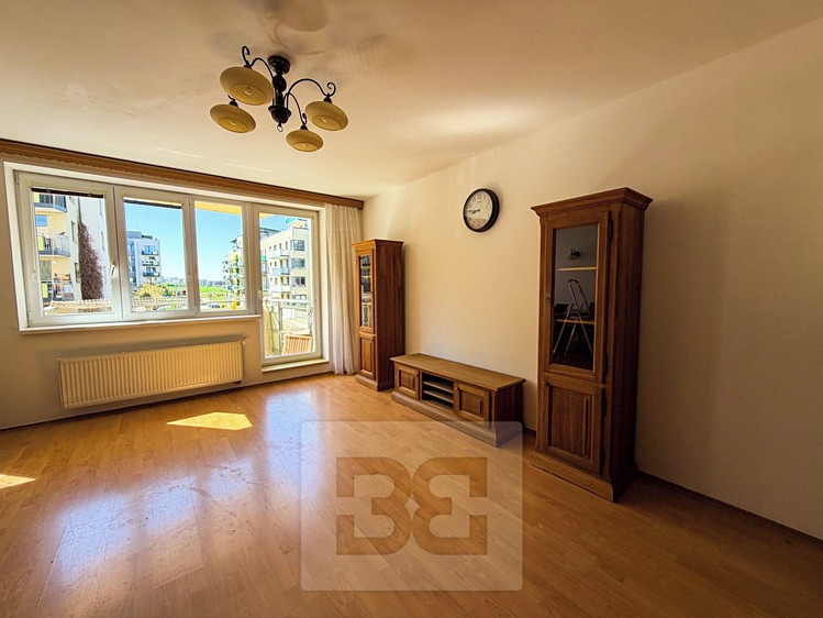 Pronájem bytu 3+1 78 m² - foto 2