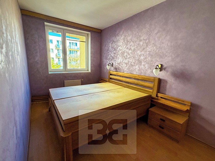 Pronájem bytu 3+1 78 m² - foto 4