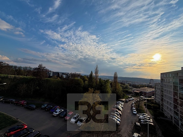 Pronájem bytu 1+kk 30 m² - foto 1