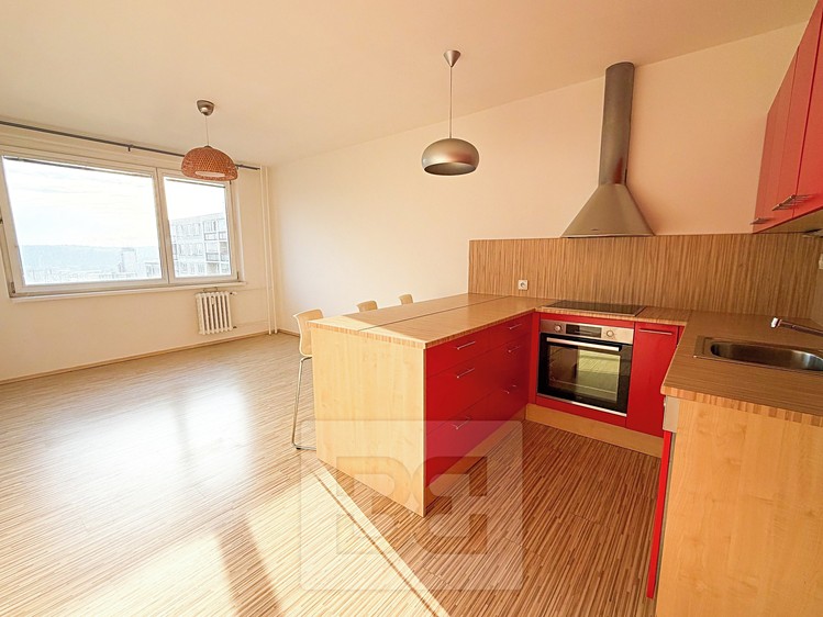 Pronájem bytu 1+kk 30 m² - foto 3