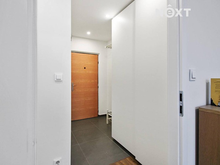 Pronájem bytu 2+kk 42 m² - foto 3