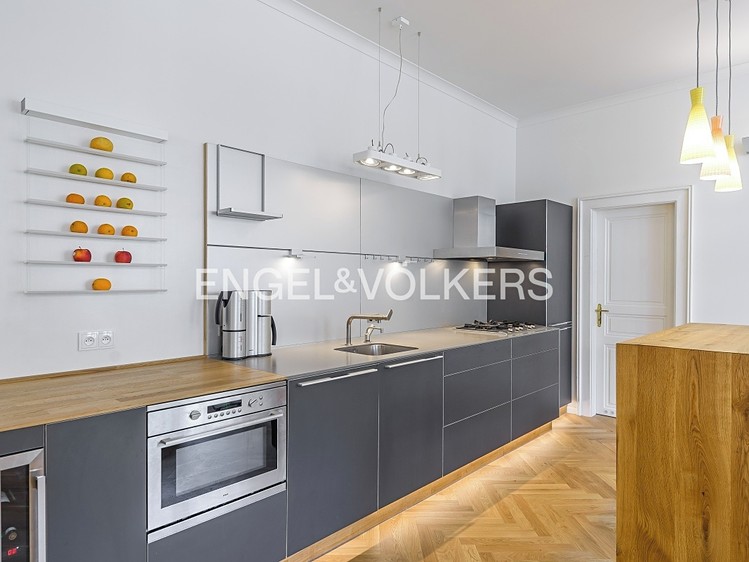 Pronájem bytu 2+kk 65 m² - foto 4