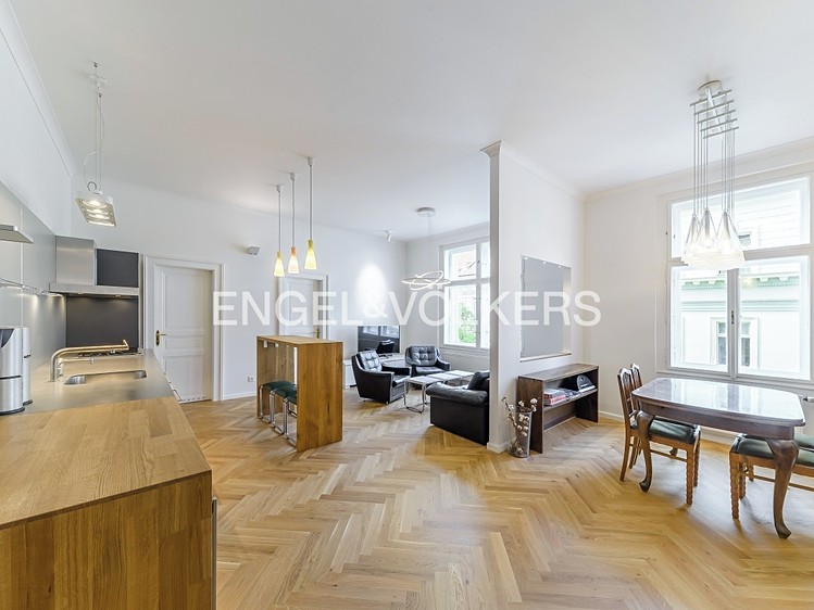Pronájem bytu 2+kk 65 m² - foto 3
