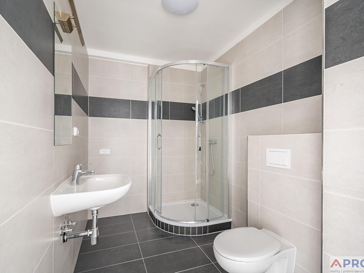 Pronájem bytu 3+kk 81 m² (Jednopodlažní) - foto 7