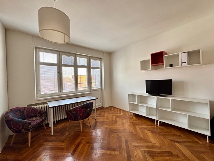 Pronájem bytu 1+kk 34 m² - foto 3