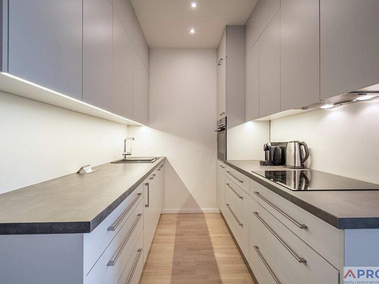 Pronájem bytu 2+kk 57 m² (Jednopodlažní) - foto 7