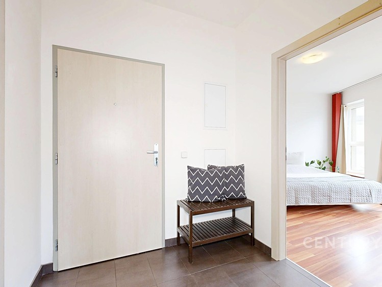 Pronájem bytu 2+kk 85 m² - foto 6