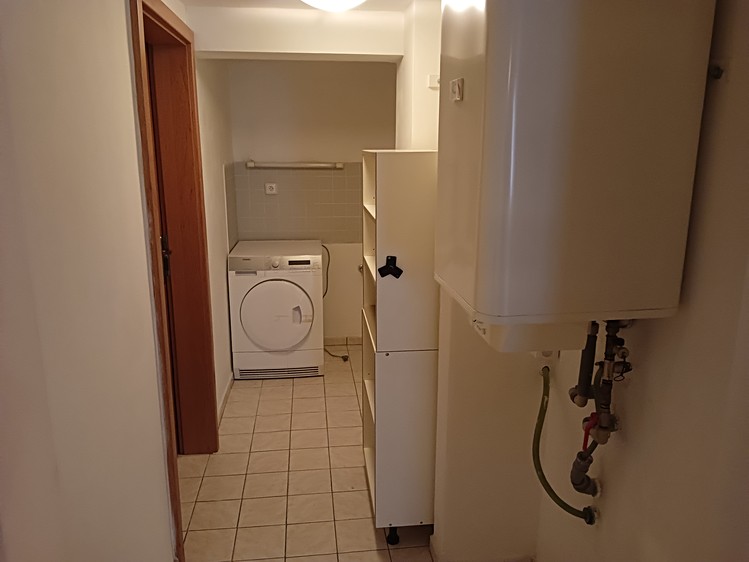 Pronájem bytu 2+kk 57 m² (Jednopodlažní) - foto 4