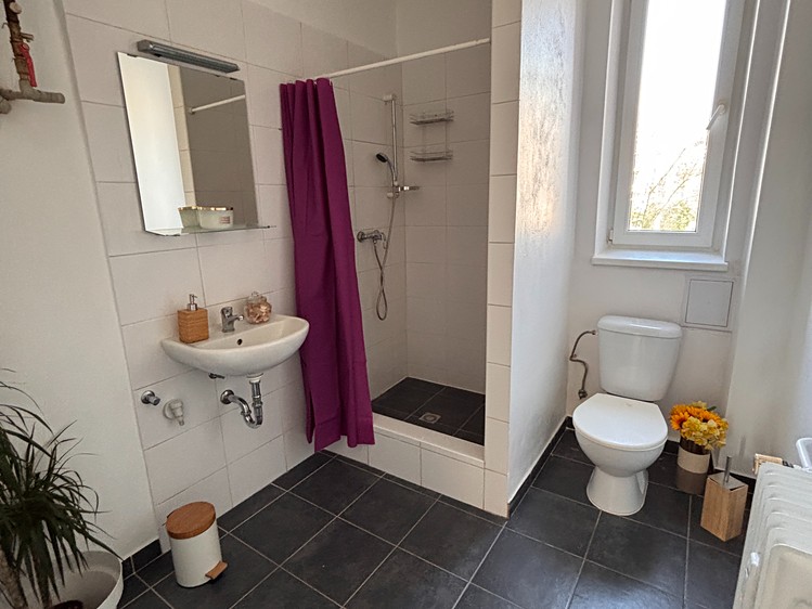 Pronájem bytu 1+1 50 m² - foto 1