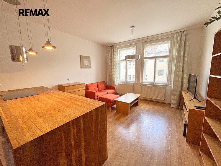 Pronájem bytu 2+kk 60 m² - foto 5