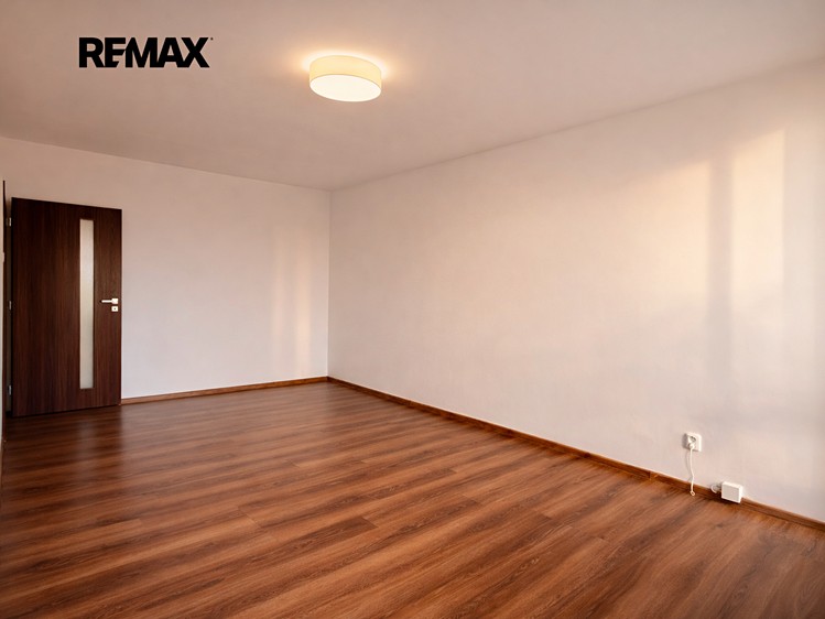 Pronájem bytu 3+1 73 m² (Jednopodlažní) - foto 6