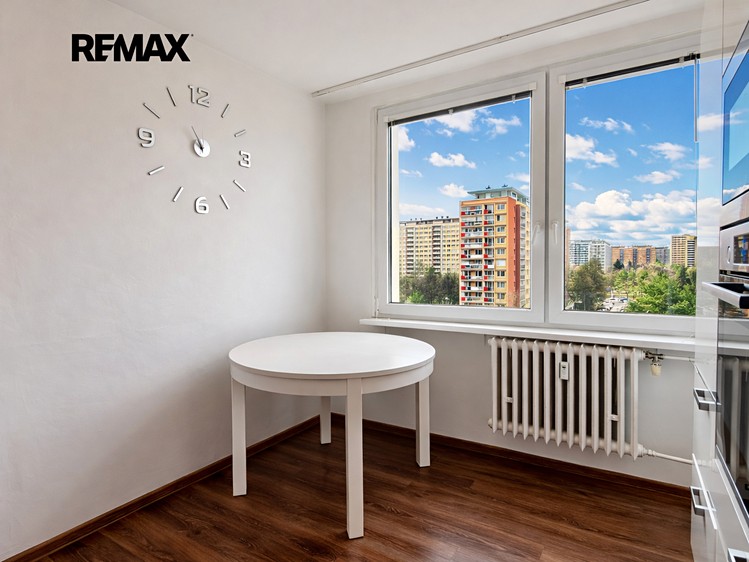 Pronájem bytu 3+1 73 m² (Jednopodlažní) - foto 5