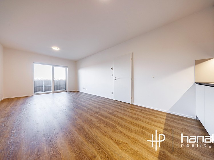 Pronájem bytu 2+kk 55 m² - foto 6