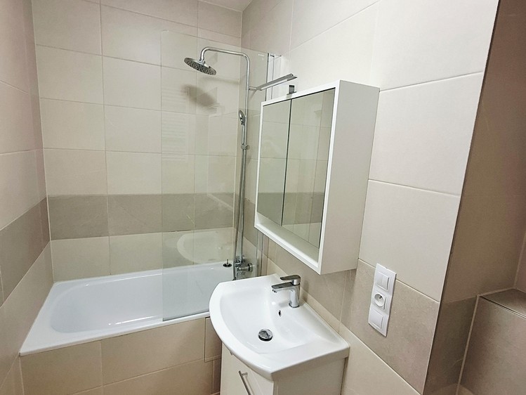 Pronájem bytu 1+kk 30 m² - foto 7