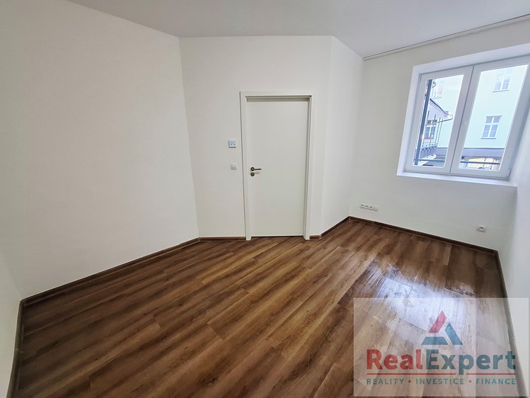 Pronájem bytu 2+kk 42 m² (Jednopodlažní) - foto 6