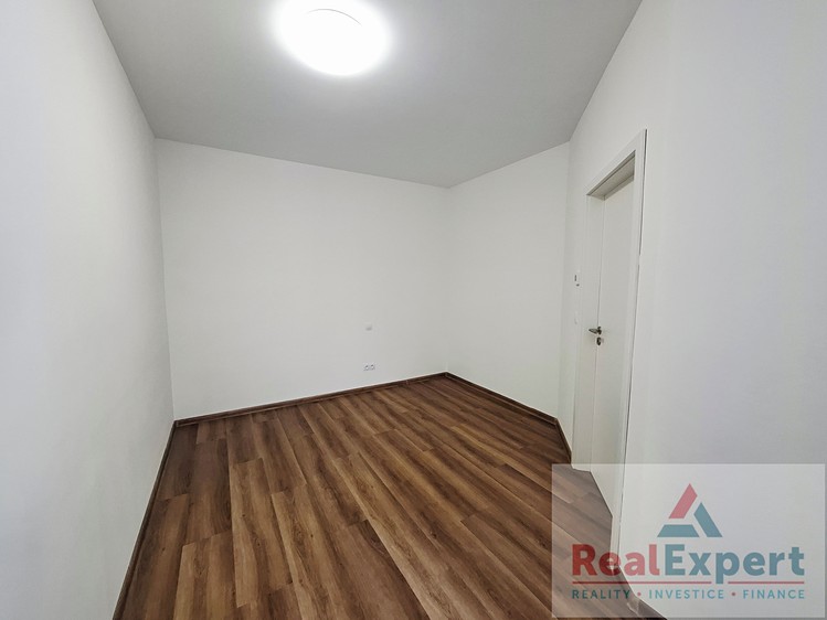 Pronájem bytu 2+kk 42 m² (Jednopodlažní) - foto 7