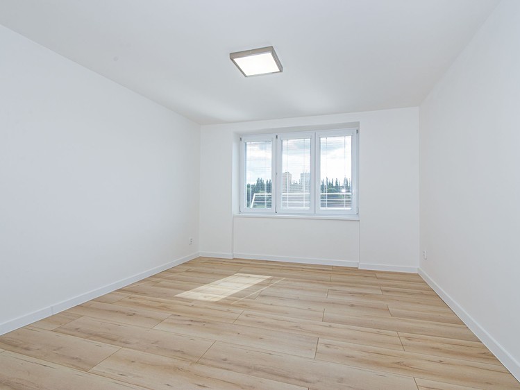 Pronájem bytu 2+1 55 m² - foto 3