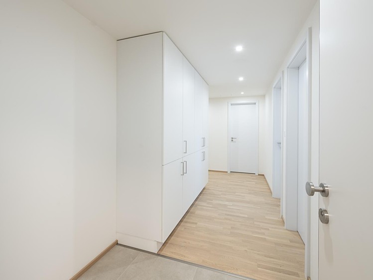 Pronájem bytu 3+kk 93 m² (Jednopodlažní) - foto 2