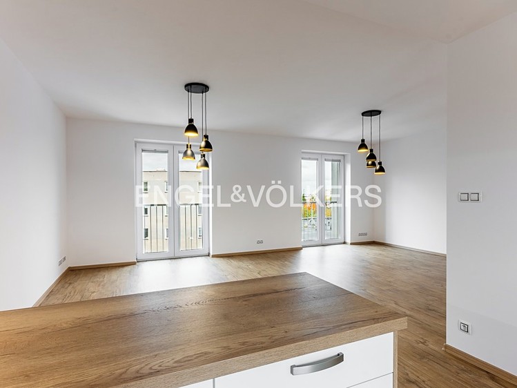 Pronájem bytu 3+kk 97 m² - foto 4