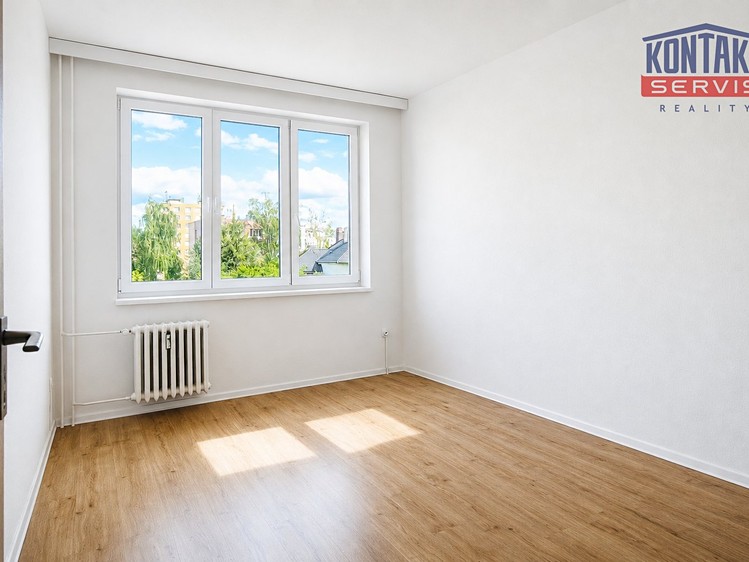 Pronájem bytu 3+1 78 m² - foto 5