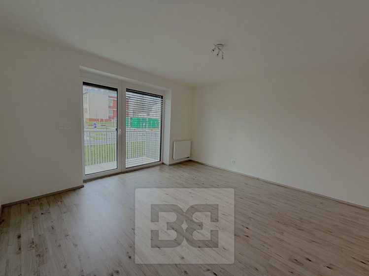 Pronájem bytu 2+kk 56 m² - foto 5