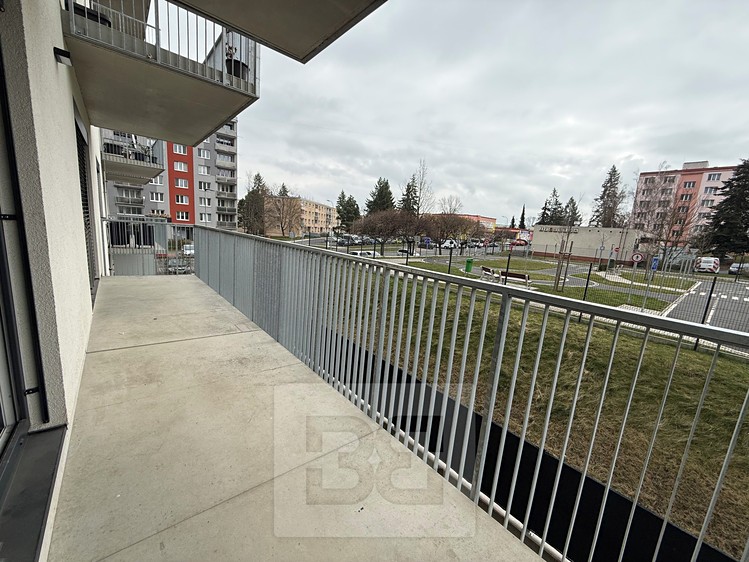 Pronájem bytu 2+kk 56 m² - foto 6